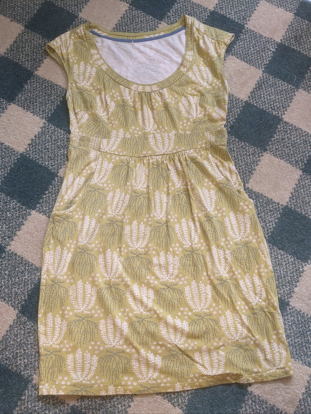 Chartreuse Whimsical Floral Fairy Practical Pixie Dress With Pockets Size S/M